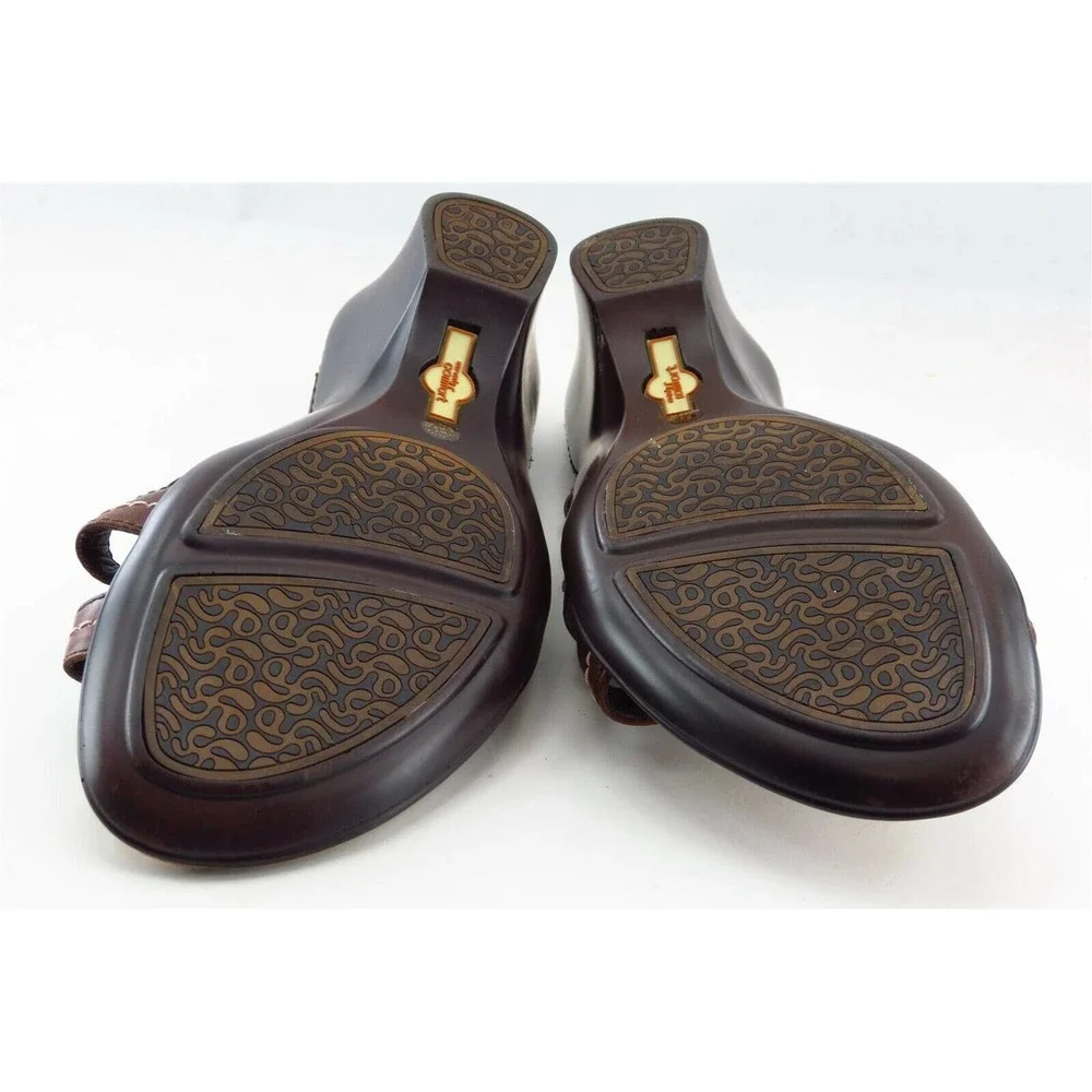 Strictly Comfort welcome shoe